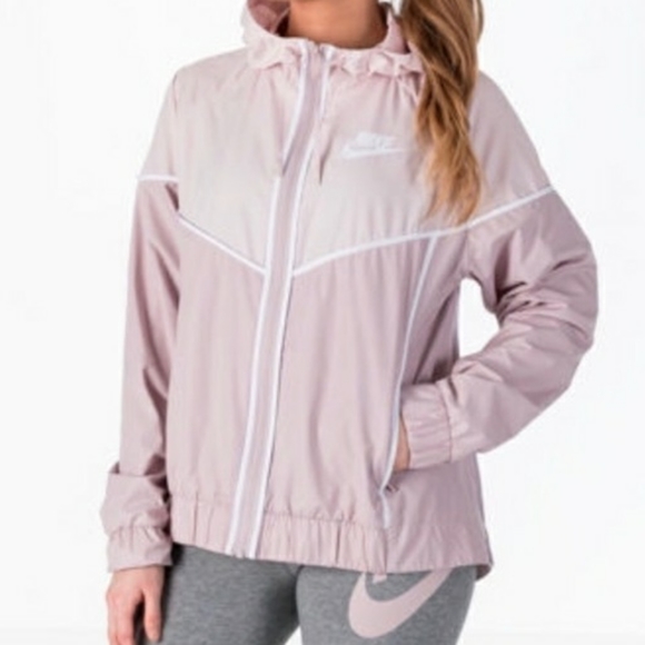 Nike Jackets & Blazers - Women's Plus Size Nike Windbreaker